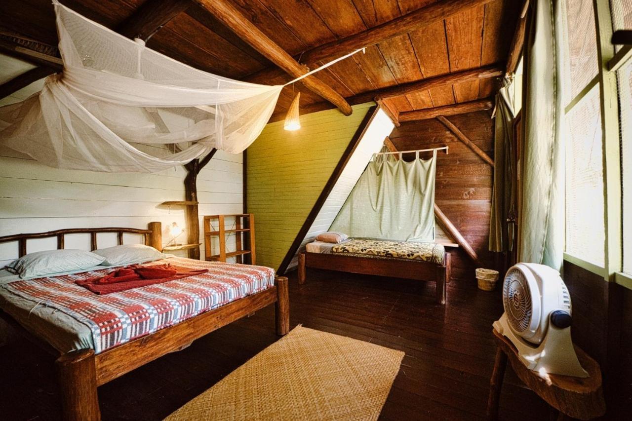 Hotel Casa Perico Rio Dulce Town Zewnętrze zdjęcie