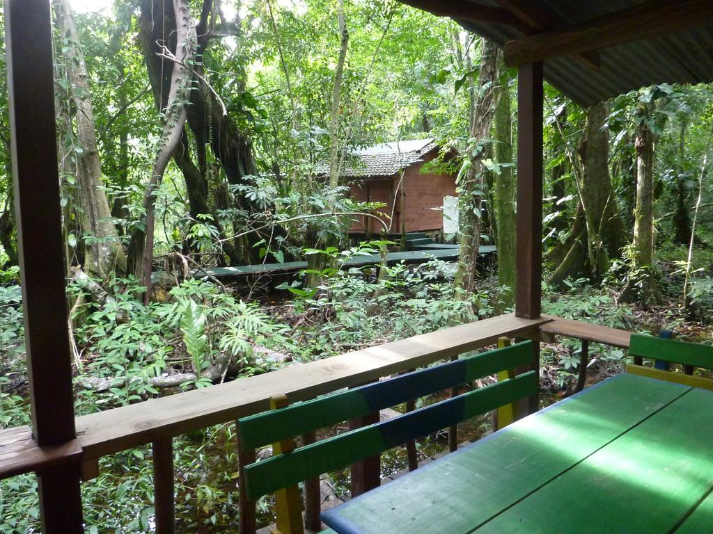 Hotel Casa Perico Rio Dulce Town Zewnętrze zdjęcie